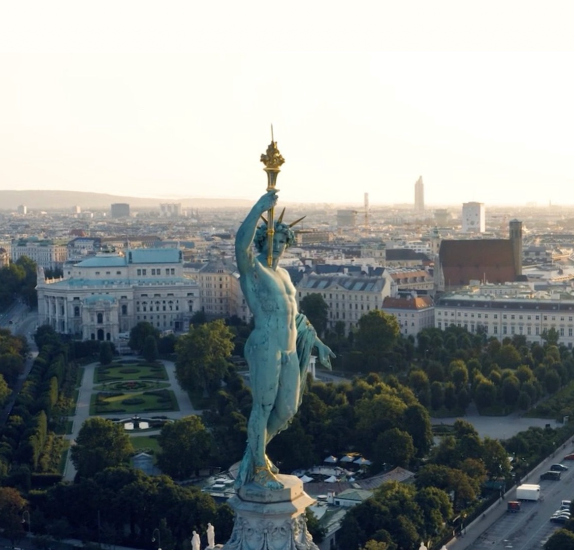 Blick über Wien vom Dach des Parlaments